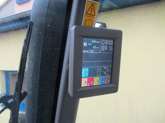 Traktor DEUTZ FAHR 9340 AGROTRON TTV - 18