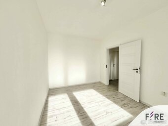 Prodej bytu 2+kk po rekonstrukci. Liberec, Burianova ulice - 18