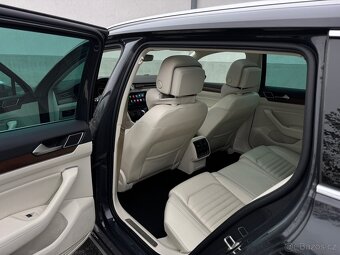 Passat B8 Alltrack 2019 rok 2.0TDI 140 kw - 18