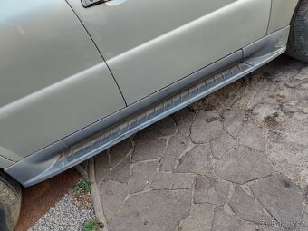 Nášlapy BEZ KOROZE drobné poškození Ssangyong Rexton - 18