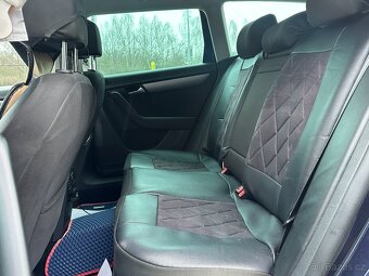 Volkswagen Passat 2011 - 18