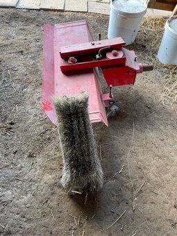 Mf 70 - 18