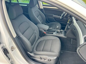 ► ŠKODA SUPERB 2.0TDI 103KW ELEGANCE - XEN-LED-NAVI-EL.KUFR - 18