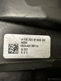 Cadillac Escalade světla - 18