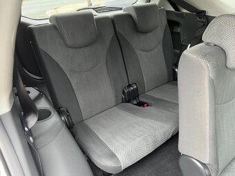 Toyota Prius, 1.8 i 73kW HYBRID 7 MÍST - 18