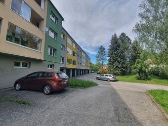 Prodej bytu 3+1+L s garáží v Žandově. - 18