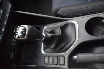 Hyundai Tucson 1.6 GDi/NAVI/KAMERA/MANUÁL/AC/ - 18