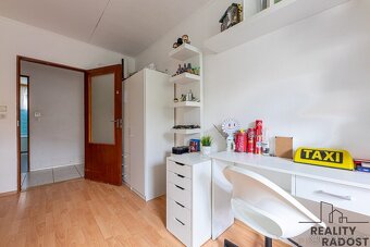 Rodinný dům 7+2, pozemek 573m2 - 18