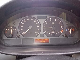 BMW E46 316i sedan - benzín - 18