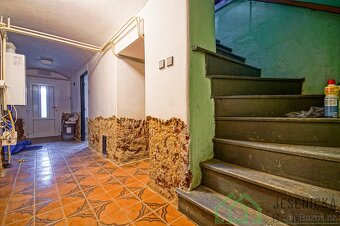 Prodej rodinného domu Česká Ves se zahradou a garáží - 18
