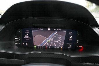 Škoda Superb Combi 2.0 TDISportline DSG - 18