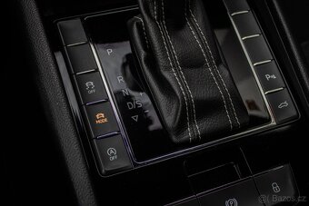 Škoda Superb Combi Sportline 2.0 TDI DSG 140kW - 18