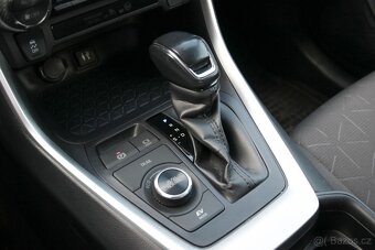 Toyota RAV4 2.5 Hybrid AWD BUSINESS EDITION - 18