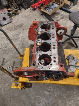Motory Deutz, Volvo, Cummins, Doosan, Daewo, Komatsu - 18