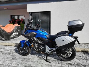 Honda Nc 750x najeto 5900km - 18