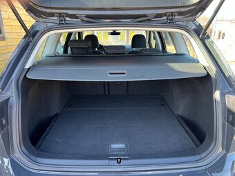 Volkswagen Golf, 2.0 TDi 110kW VÝBAVA - 18