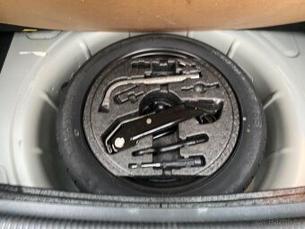 Volkswagen Golf Plus 1.6TDi 77kw Comfort - 18