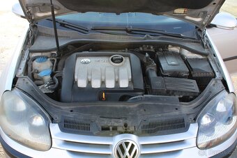 Volkswagen Golf 1,9TDI 77KW, STK 2/2026, KLIMA, r.v. 2004 - 18