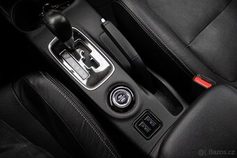 Mitsubishi Outlander 2.2 DI-D Instyle - 18