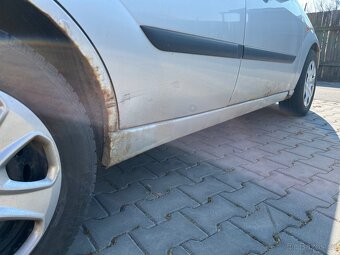 Ford Focus Ghia 1.8tdci 66kw - 18