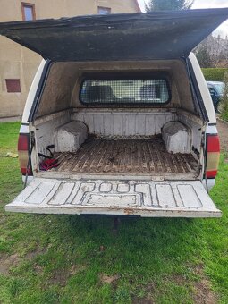 Nissan navara D22 double cap 2.5l - 18