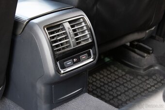 Volkswagen Passat Variant 2.0 BiTDI 240k BMT Highline 4MOTIO - 18
