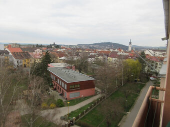 NA PRODEJ - BYT 3+1+LODŽIE, PÍSEK - Dr. M. HORÁKOVÉ - 18
