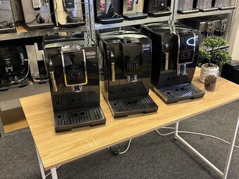 Kávovar DeLonghi Dinamica ECAM358.15.B - 18