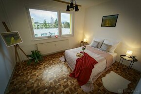 Liberec - Doubí, prodej prostorného bytu 4+1 s lodžií (85 m2 - 18