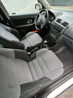 Škoda Fabia 2, 1.6 16v 77kw - 18