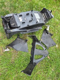 Honda VFR 800 FI 1998 - 2001 - plasty - 18