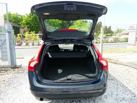 Volvo V60 2.0D 120kW D4,A/T,Servis Volvo - 18