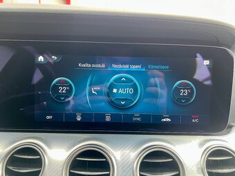 Mercedes-Benz Třídy E 220d 4MATIC/LED/WEBASTO/2020 - 18