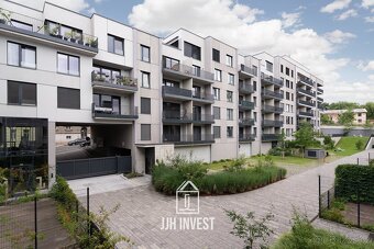 Prodej moderního bytu 3+kk s balkonem, sklepem a parkováním  - 18