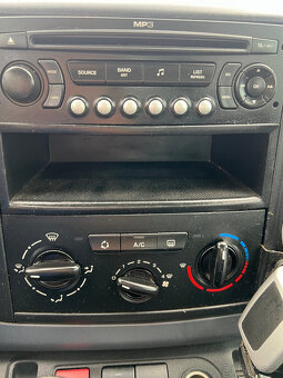 BERLINGO 1.6 HDI 16 V, R.V. 2009 - 18