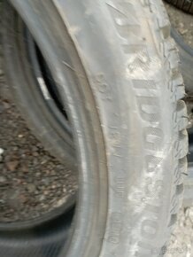 PNEU ZIMNÍ 235/45R18 2X DUNLOP A 2X BRIDGESTONE - 18
