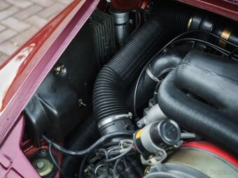Porsche 911 3.0 SC - 18