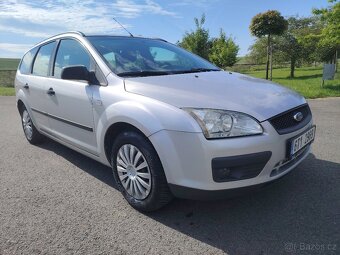 Prodám Ford Focus 1.6TDCI 66Kw r.v.2005 tažné zařízení - 18