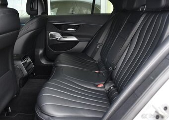 Mercedes-Benz Třídy E 300de 4M TAŽNÉ K360°ČR 1M - 18
