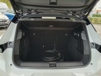 RENAULT  Nový Scénic iconic 220 k long range 2025 - 18