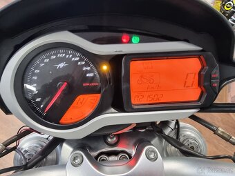 MV Agusta Brutale 1090RR - 18