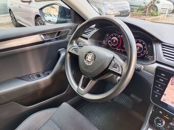 Škoda Superb 3 Combi Style 2.0TDI 140kW 4x4 DSG Matrix Virtu - 18