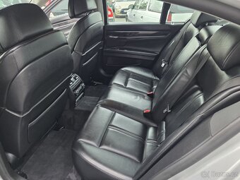 BMW Řada 7 740D X-Drive - 18