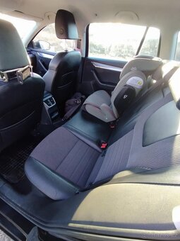 Škoda Octavia Combi 2.0 TDI Elegance/Style DSG - 18