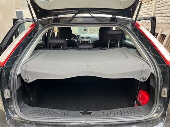 Ford Focus 2008 - 18