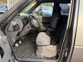 Chrysler Voyager Ram Van 2.5TD 87kw ČR Tažné - 18