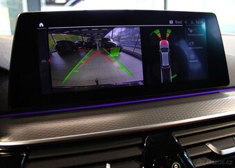 BMW Řada 5 530d xDrive M Sport NezTop / H nafta automat - 18