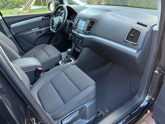 Volkswagen Sharan 2.0Tdi 110kw DSG 7-míst - 18