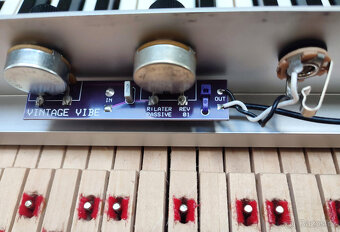 RHODES MARK I SeventyThree rok 1975 - 18