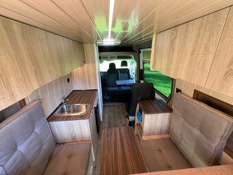 Nový Volkswagen Crafter 4x4 obytný - 18